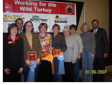 Several of our WITO committee members are pictured at the NWTF Illinois State Chapter banquet awards ceremony along with NWTF CEO Rob Keck.